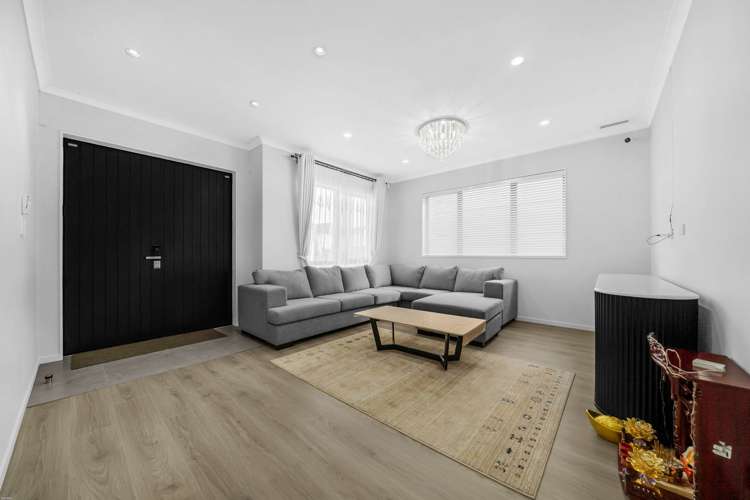 12 Uru Drive Flat Bush_3