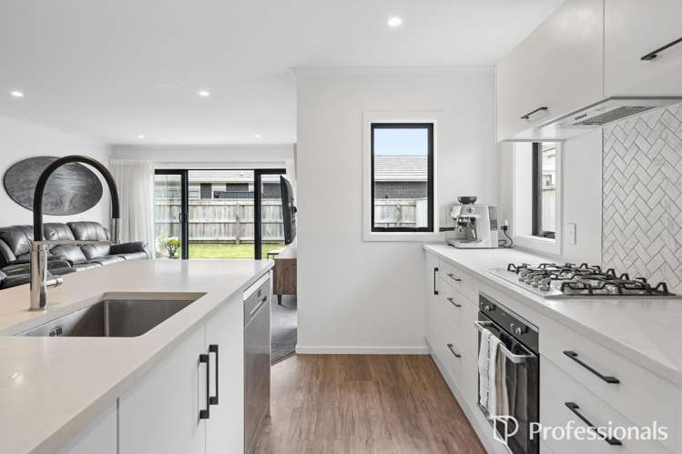 17 Ford Road_5