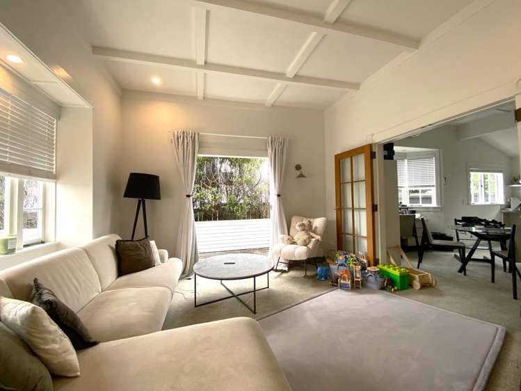 2/52 Dominion Street Takapuna_3