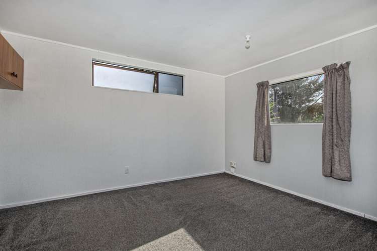 3 Taylor Road Kamo_10