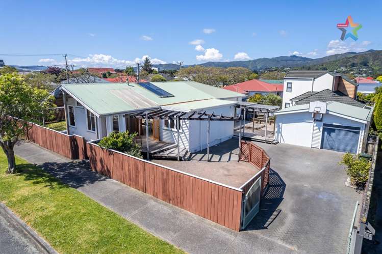 52 Epuni Street Central Hutt_16