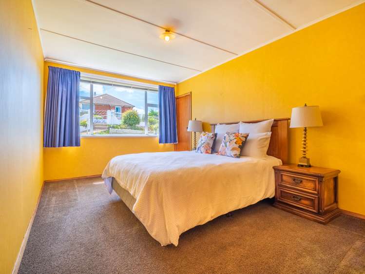 9 Columba Avenue Calton Hill_8