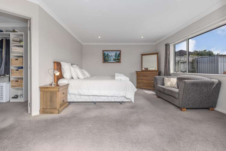 81 The Drive Paraparaumu Beach_13
