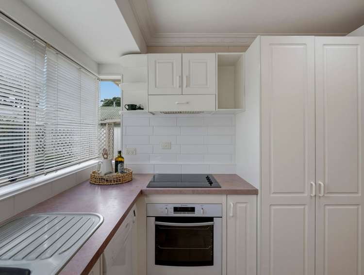 30 Kakaho Drive Tawhero_9