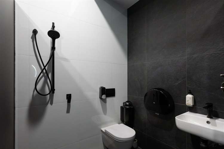 125 The Strand Parnell_11