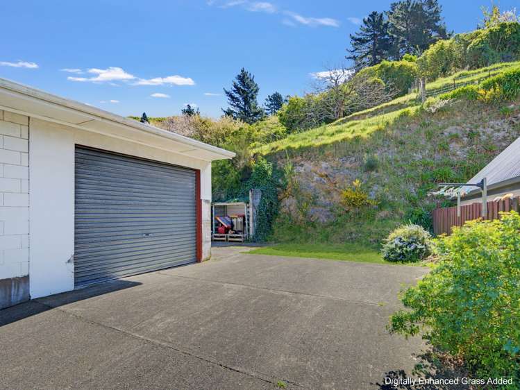 51 Wairau Road Picton_16