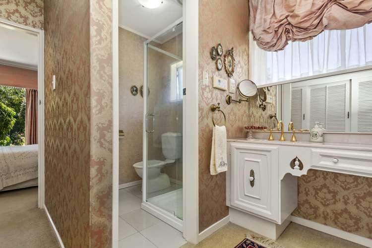 2 Golf Road Heretaunga_10