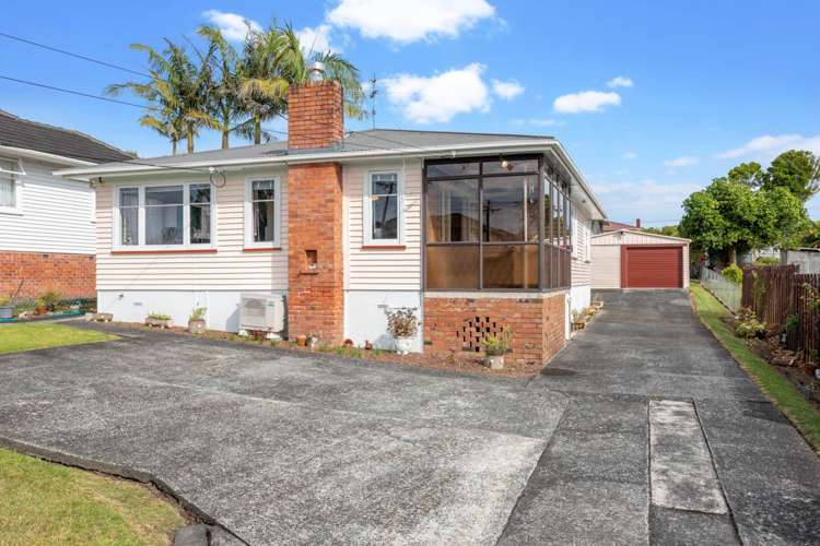 34 Kelwyn Road Kelston_19