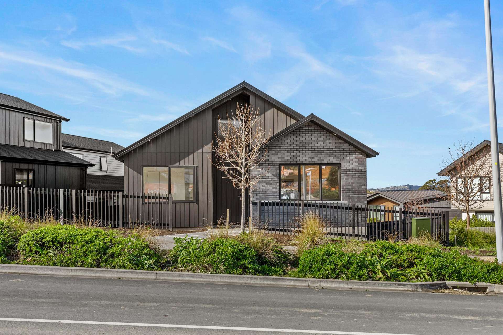 39 Kikorangi Drive Orewa_0