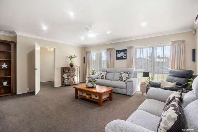 19 Vivian Wilson Drive Eastern Beach_3