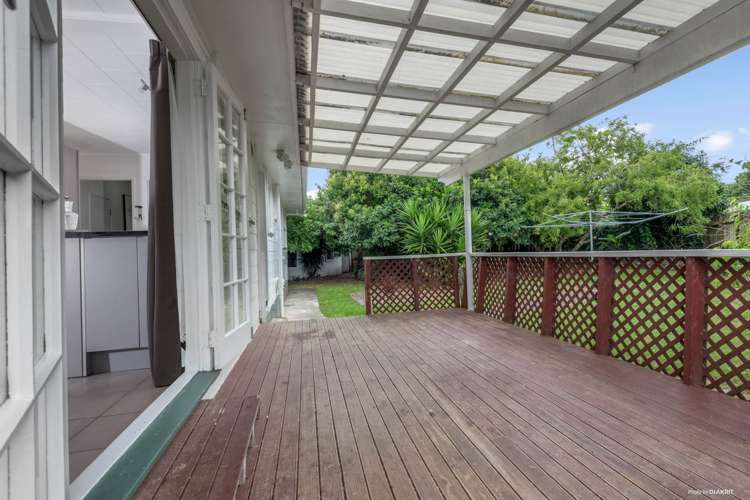 28 Fairdale Avenue_4