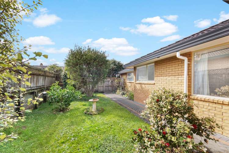 22 Copplestone Place New Lynn_1