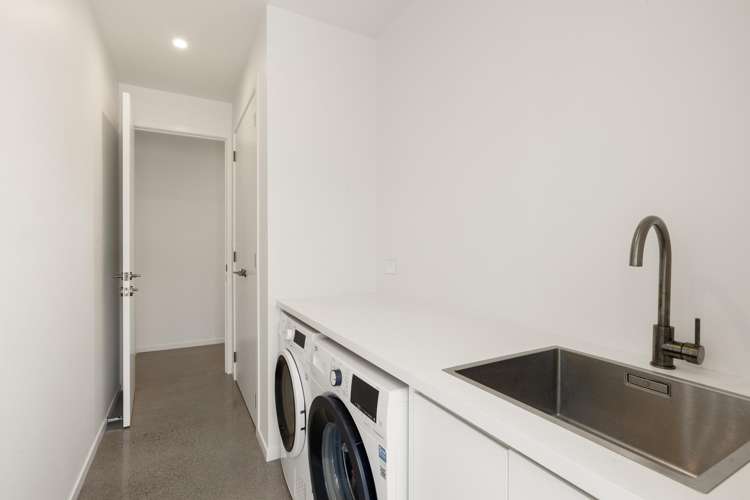 22 Hugo Shaw Drive Cambridge_29