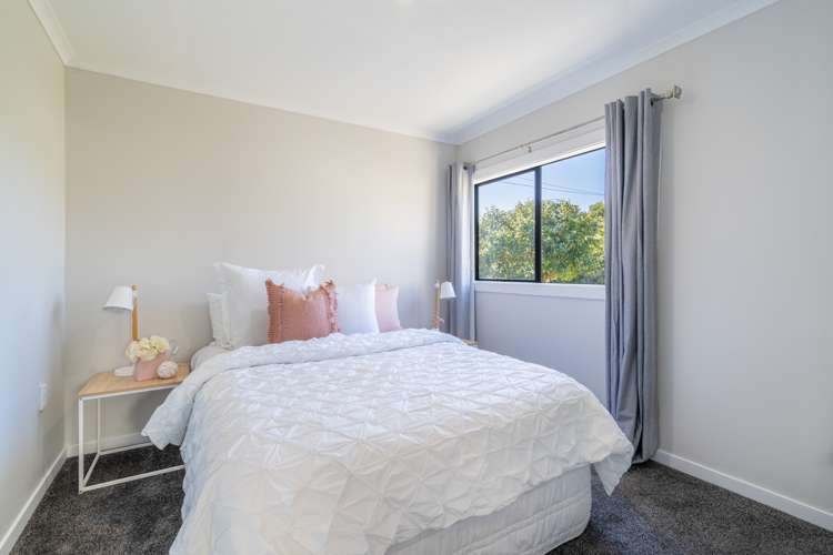 14 Violet Street Riverton_10