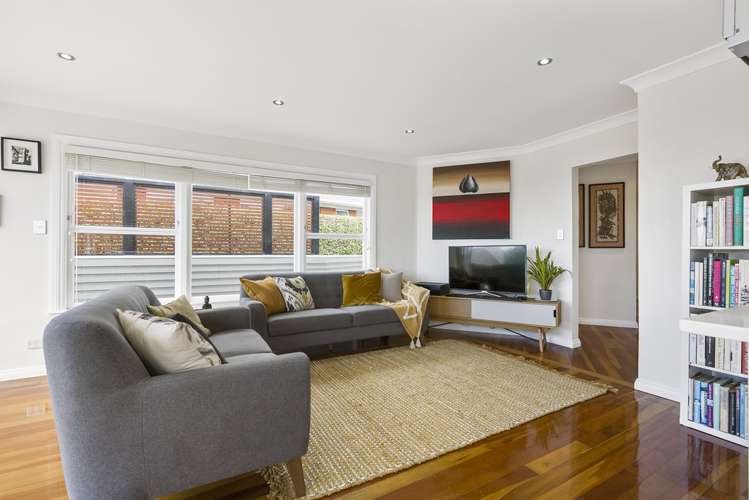 16 Hadfield Street Beach Haven_5