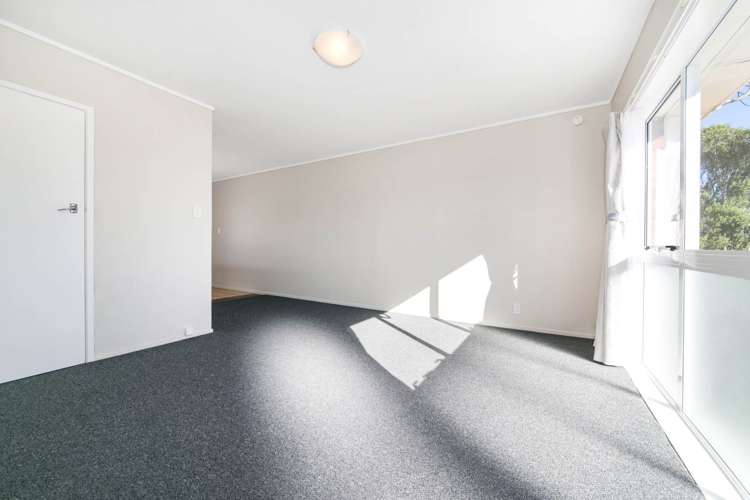 2/8a Mcdonald Crescent Mount Wellington_4