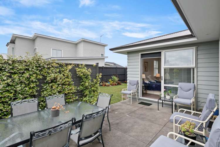 6 Taikura Avenue Red Beach_5