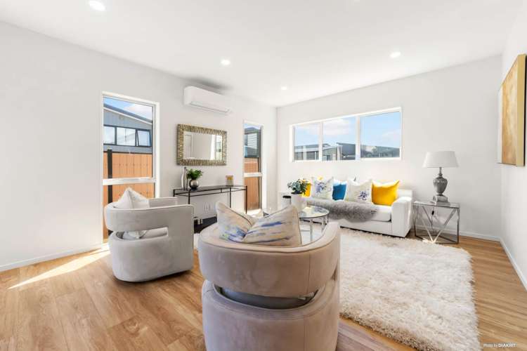 7b Ascent Street Flat Bush_6