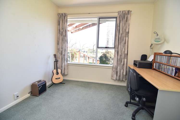 127 Lincoln Road Carterton_9