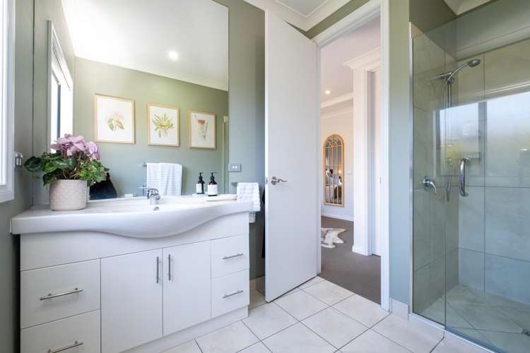 3 Squire Drive Awatoto_14