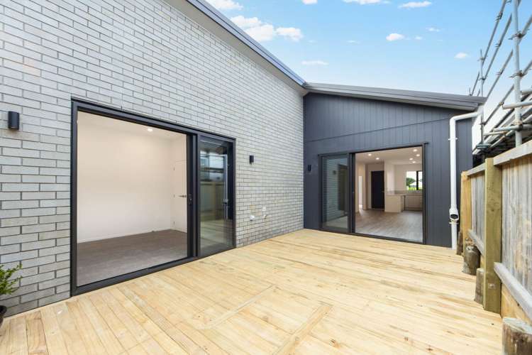 41 Puwha Street Massey_8