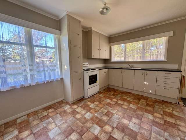 1/22A Cornwall Park Avenue Epsom_2