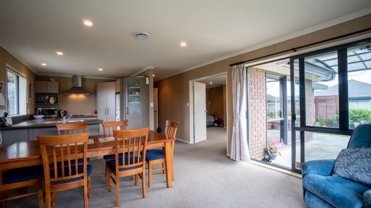 12 Orlando Way Kelvin Grove_6