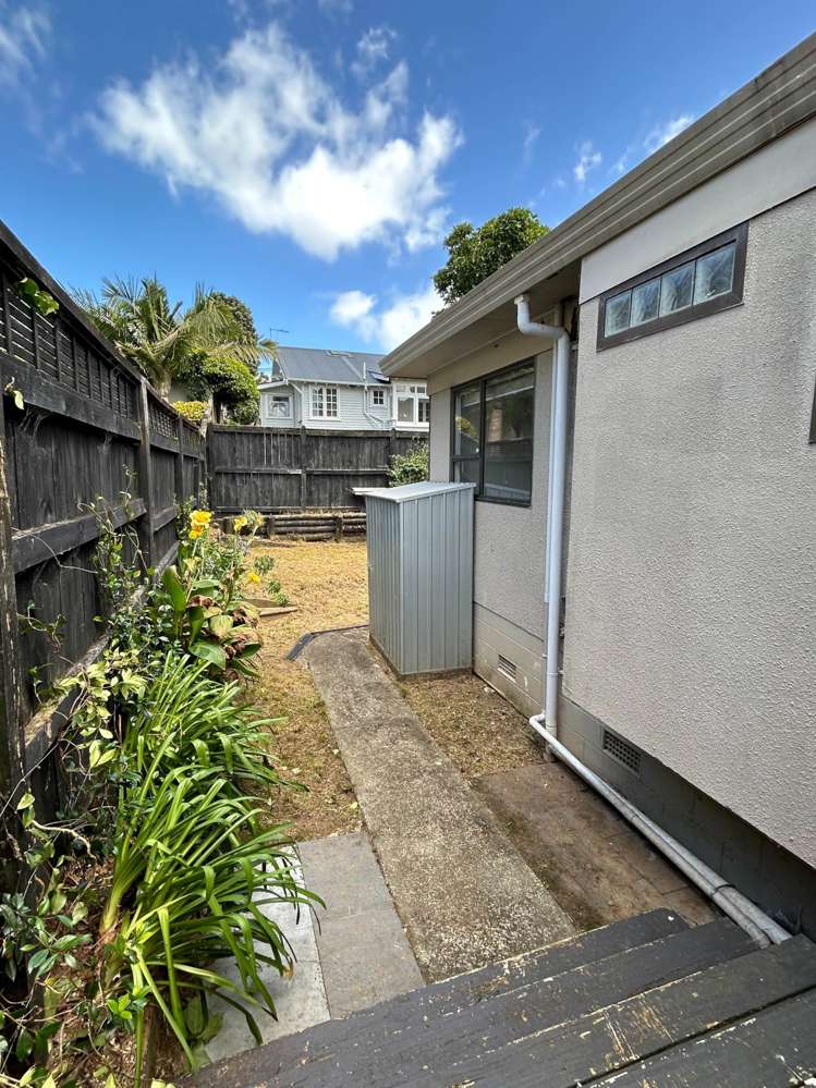 5/36 The Drive Epsom_24