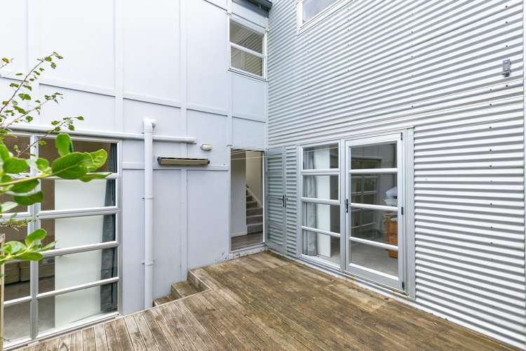 9 Rhine Street Island Bay_13