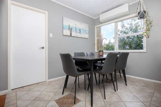 70 Barrys Road Glendene_4