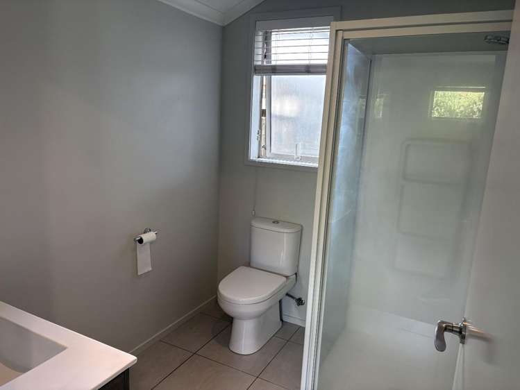 8 Rire Hau Lane Pyes Pa_8