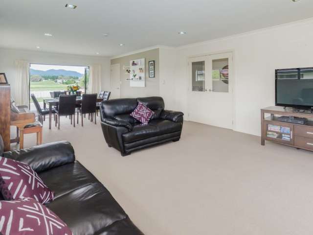 82 The Drive Paraparaumu Beach_3