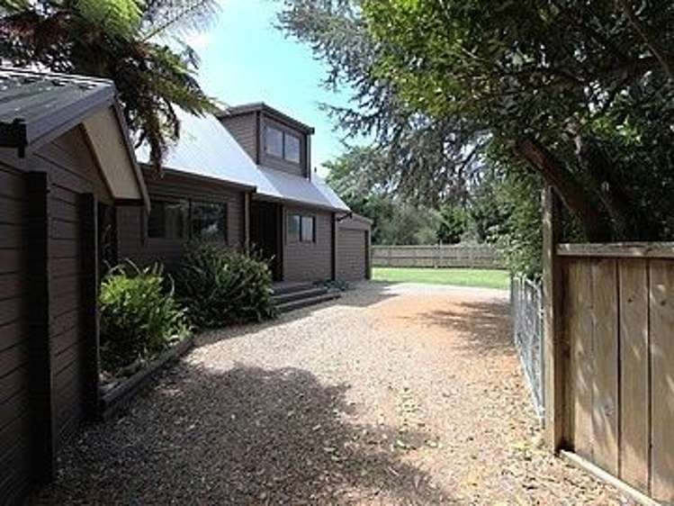 207 Carnoustie Drive Wattle Downs_14