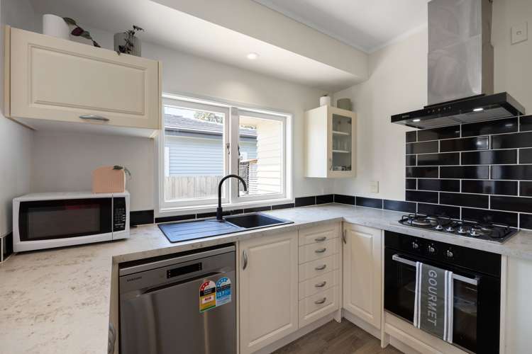 67 Cook Street Hamilton East_6