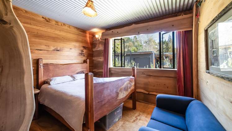 1041 Collingwood-Bainham Main Road Collingwood_17