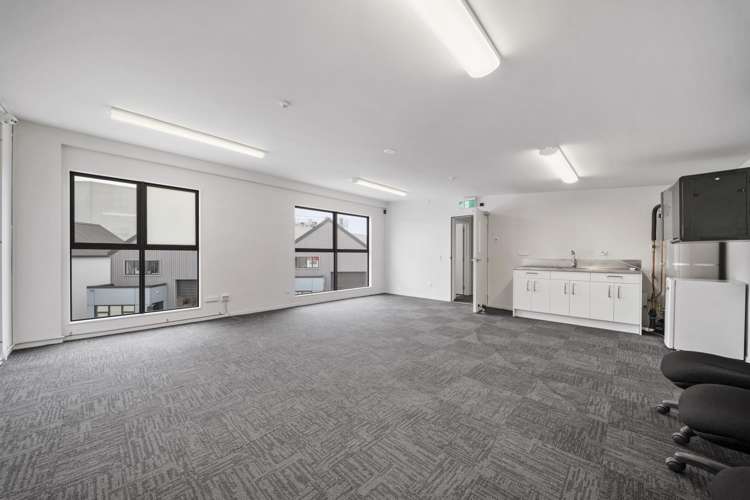 13/8 Laurenson Road Hobsonville_6