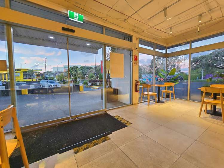 Cafe Tenancy/1 Wagener Place Mt Albert_6