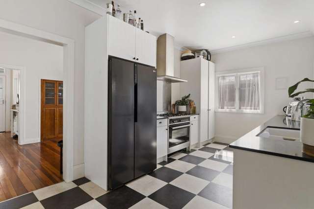 4A Gloucester Road 11229_4