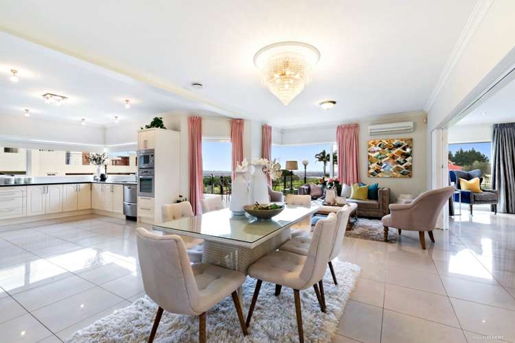 285 Hill Road The Gardens_5