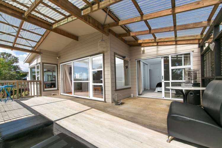 71 Glengarry Road Glen Eden_10