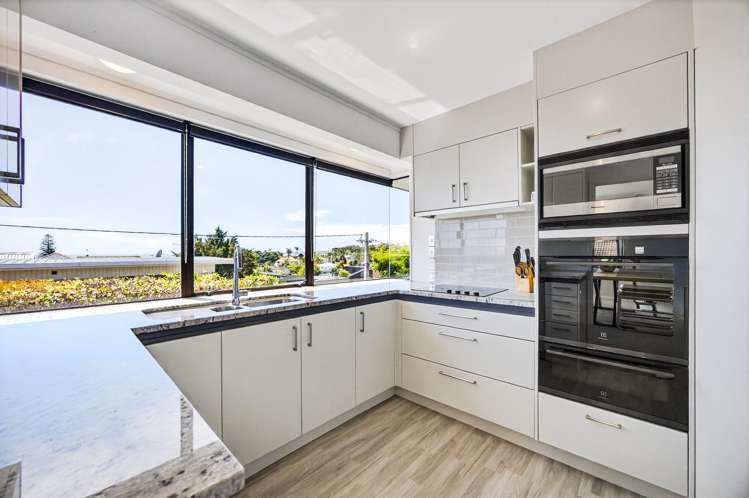 2/11 Hauraki Road Hauraki_13