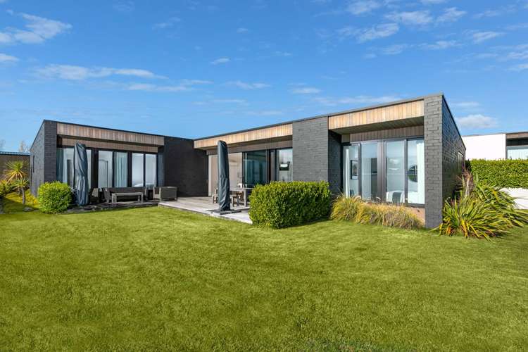 28 Stackbrae Avenue_0