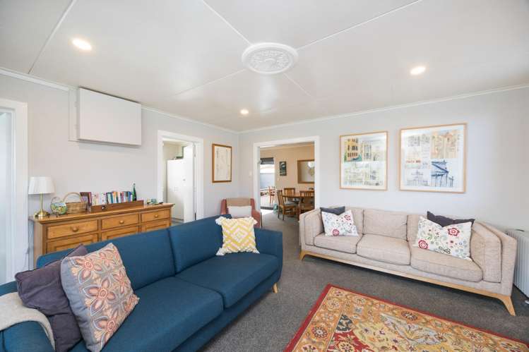 9 Warren Street Foxton Beach_5