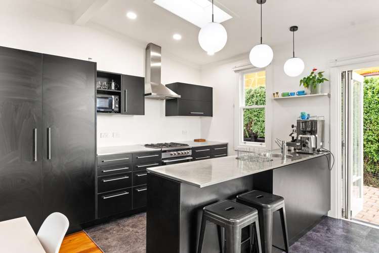 3 Strathmore Crescent Roslyn_7