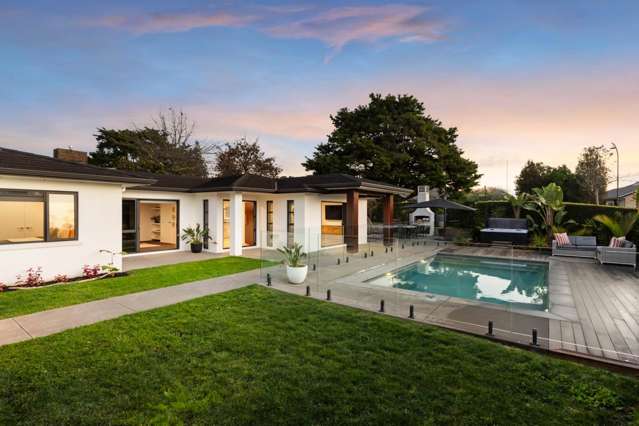 A FIVE-STAR LIFESTYLE, AT HOME