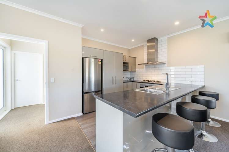 14 Fraser Colman Grove Wainuiomata_6