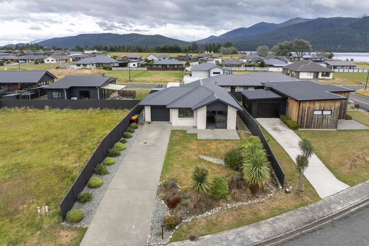 9 Wapiti Drive Te Anau_19