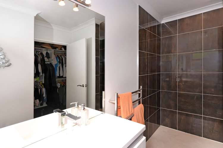 372 Princes Drive Britannia Heights_8