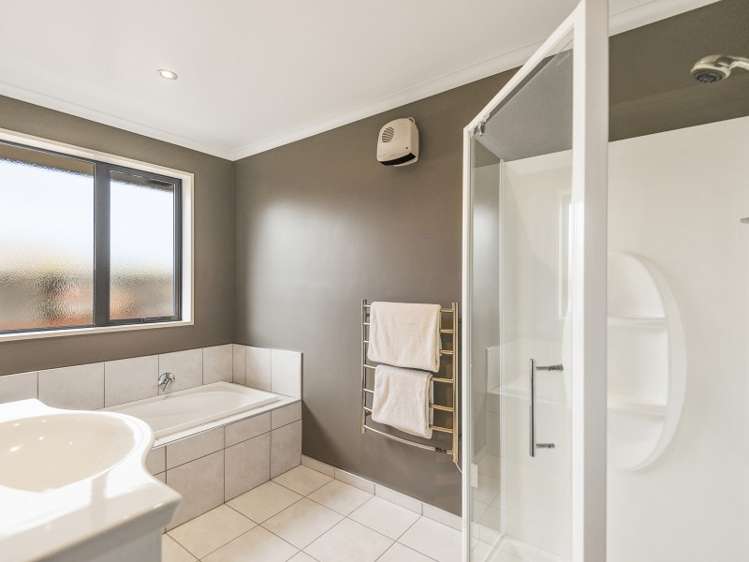 9 Curnow Way Rolleston_14