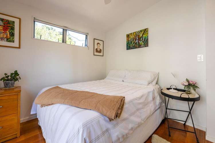 54 Hekerua Road Oneroa_24